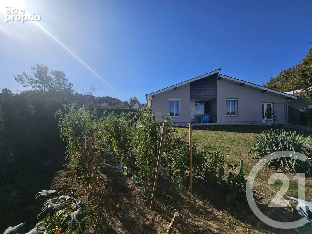 Maison 5 pièces 135 m² à vendre à Orthez (64300) - photo 9