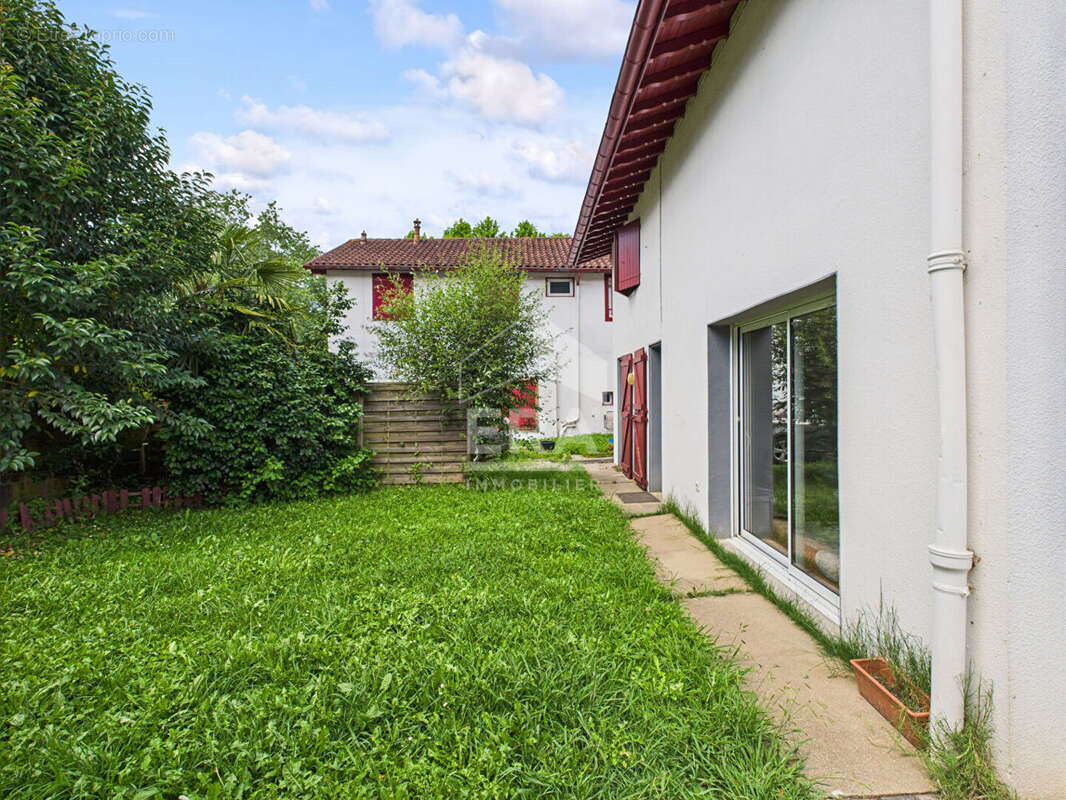 Maison à HASPARREN