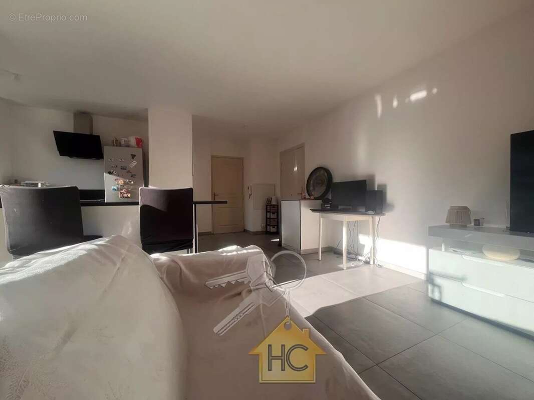 Appartement à PEGOMAS