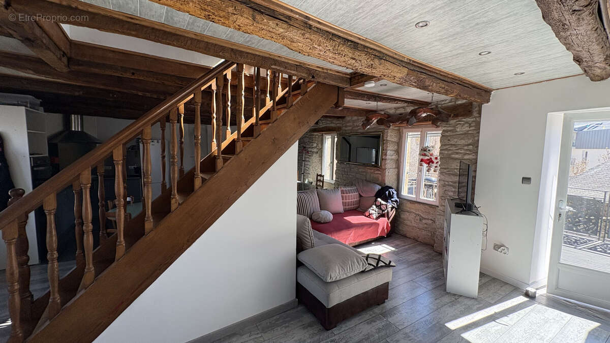 Appartement à SEVERAC-L'EGLISE