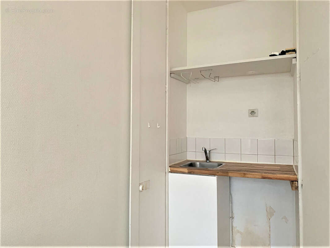 Appartement à COURBEVOIE