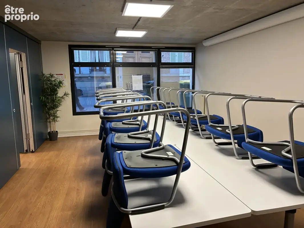Bureaux de standing centre ville 531 m² - photo 8