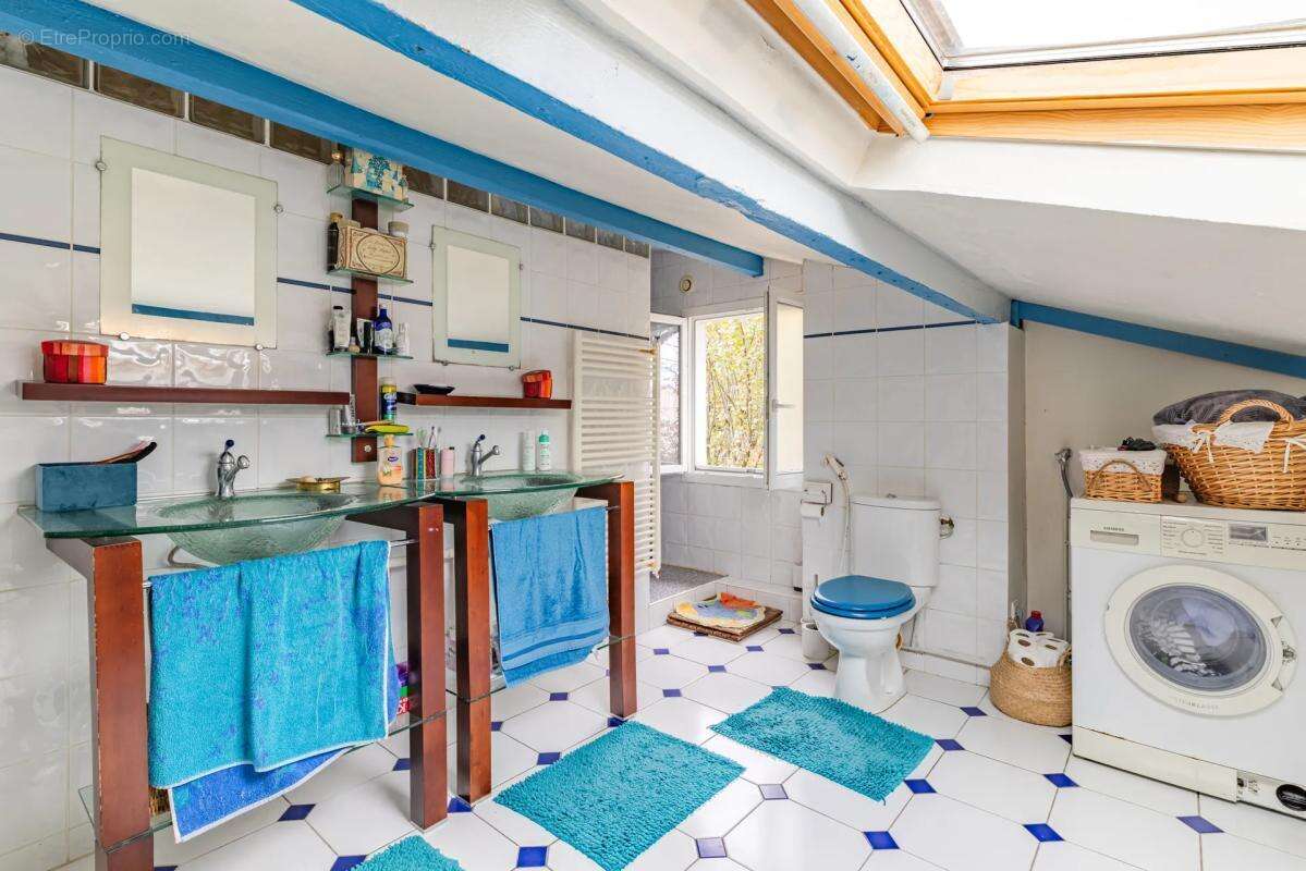 Appartement à VILLEJUIF