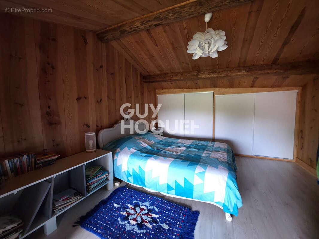 Maison à SAINT-BARTHELEMY-LESTRA