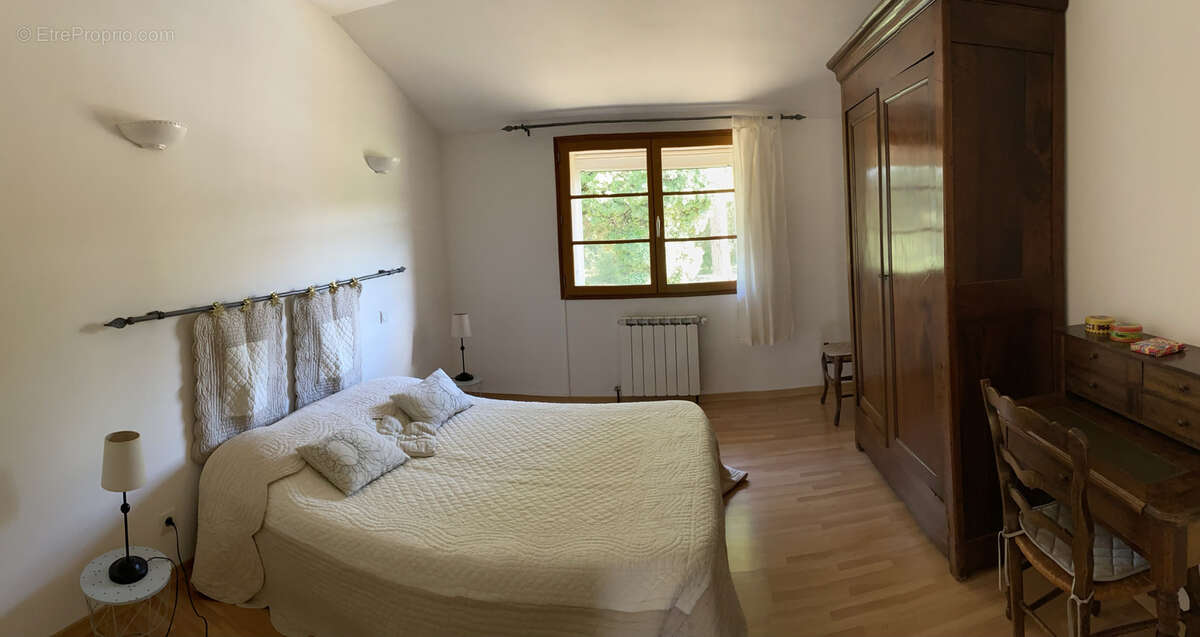 Maison à BAGNOLS-SUR-CEZE