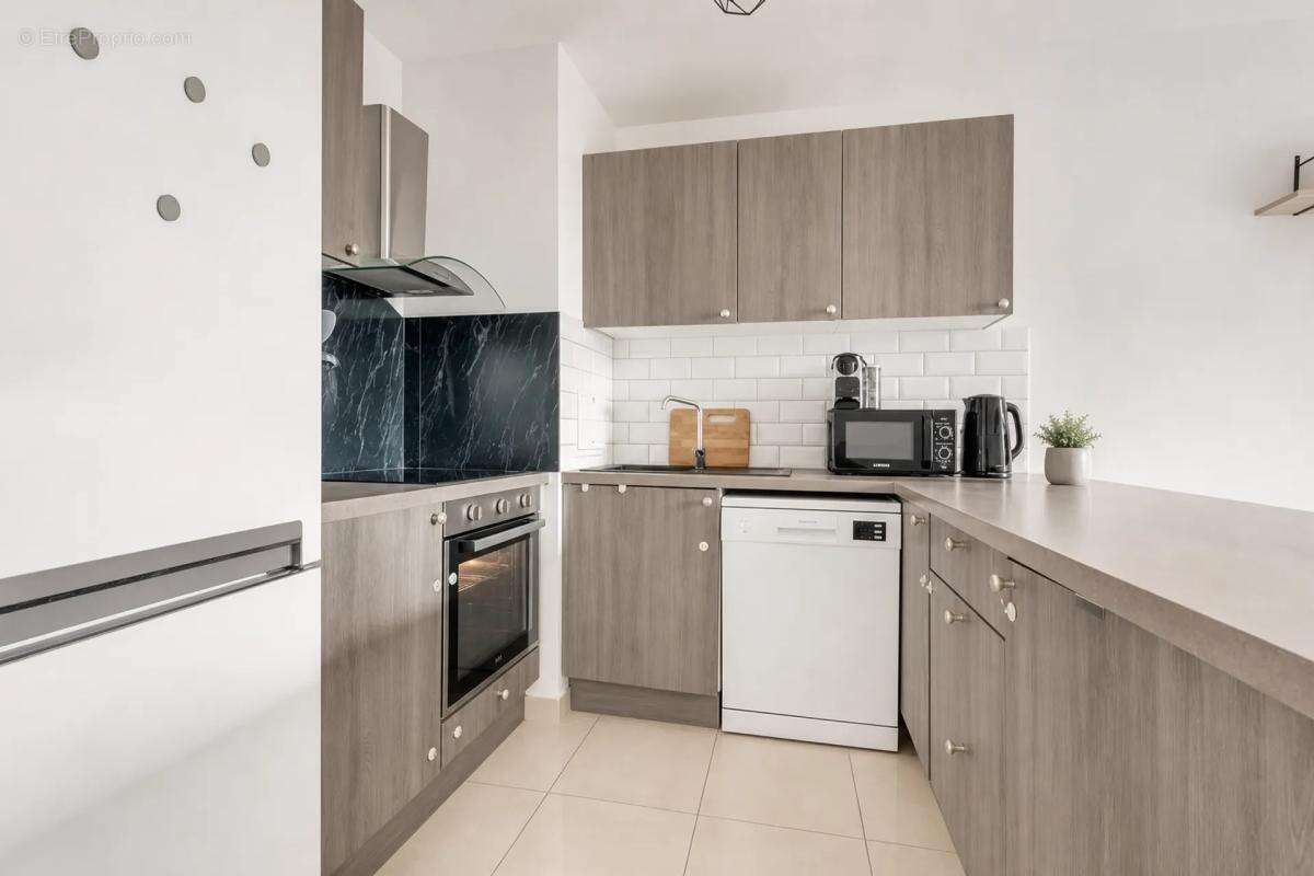 Appartement à ASNIERES-SUR-SEINE