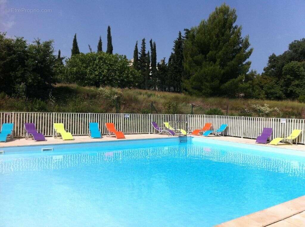 Appartement à SIX-FOURS-LES-PLAGES