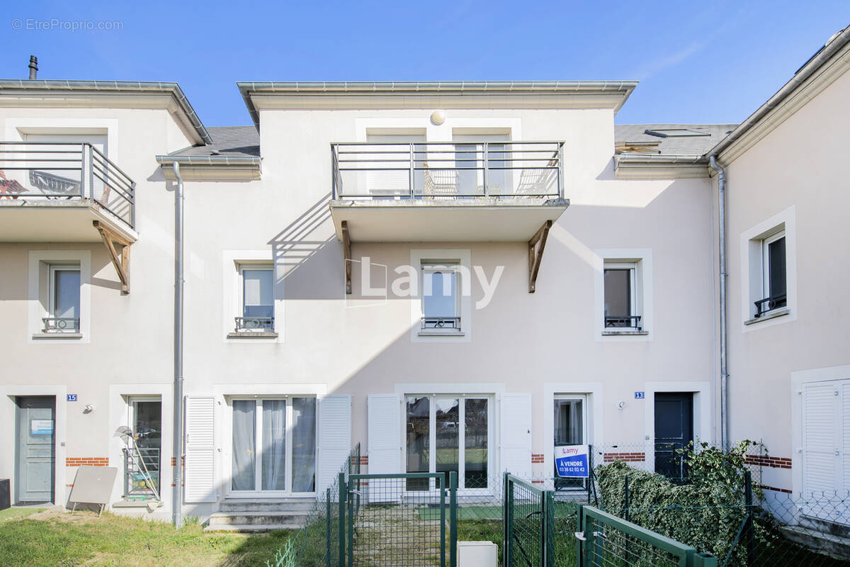 Appartement à SAINT-PRYVE-SAINT-MESMIN