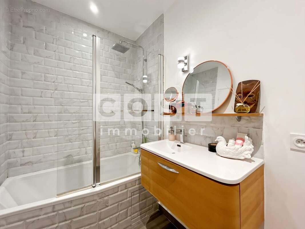 Appartement à BOIS-COLOMBES