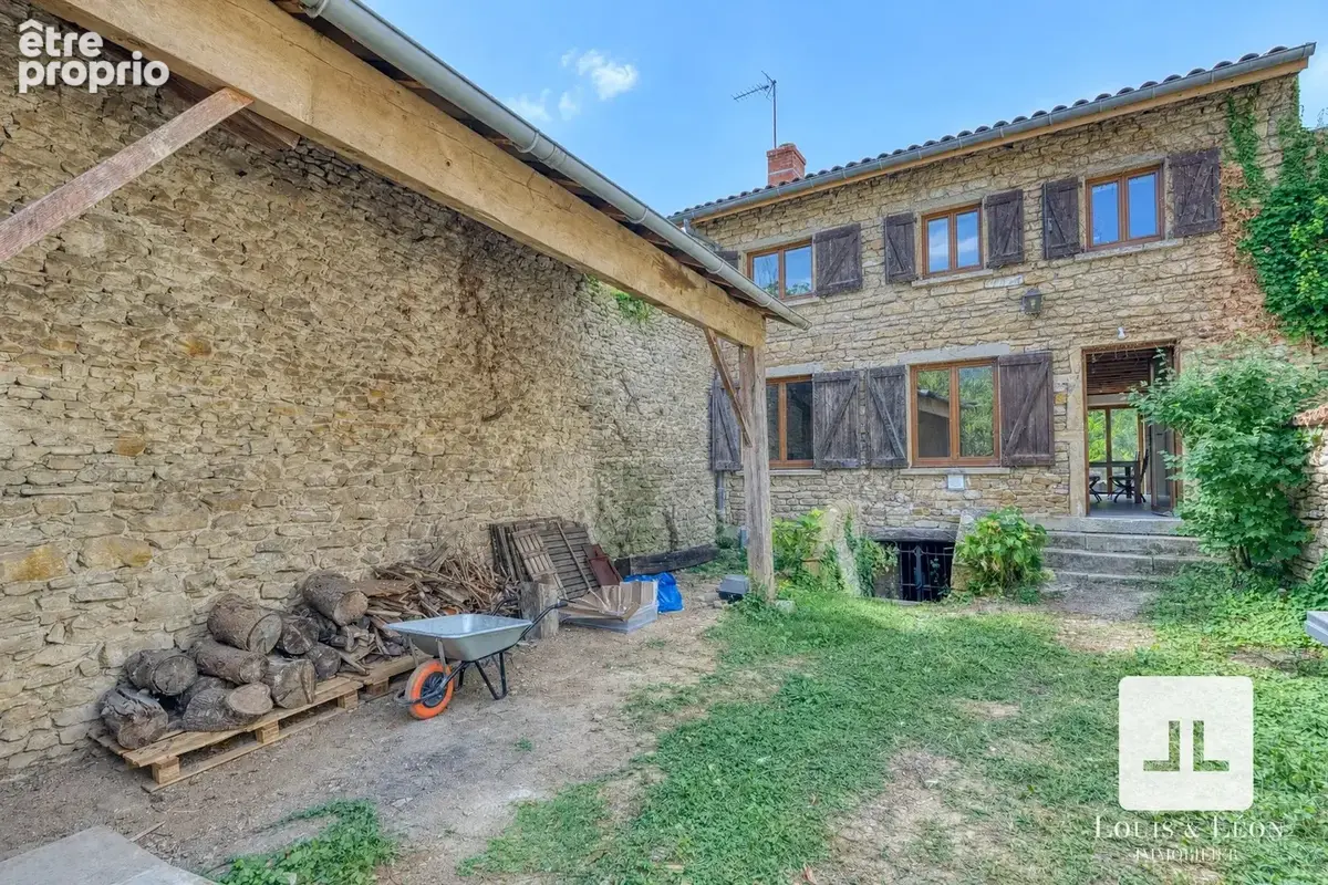 Maison en pierres dorées – 114 m² – Jardin de plus de 700 m² - photo 13