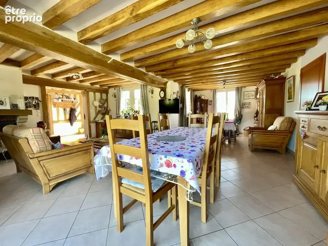 Maison 5 pièces 131 m² à vendre à Livarot (14140) - photo 2
