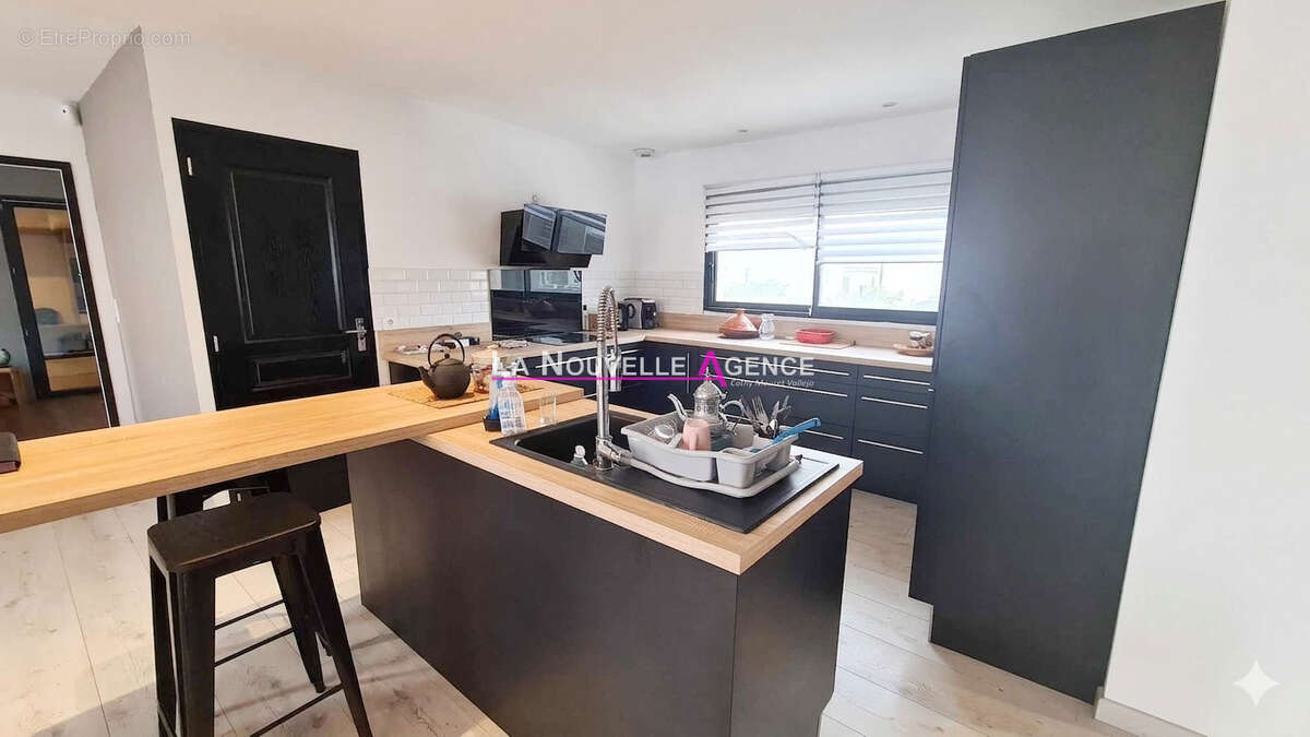 Belle villa t4 avec piscine - photo 5