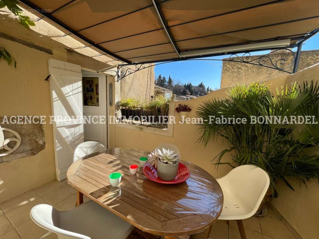 Maison à ROCHEBRUNE