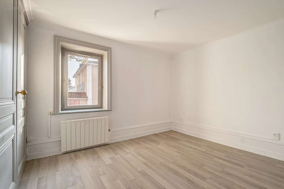 T3 Bis Duplex - 78m2 - Craponne - photo 9