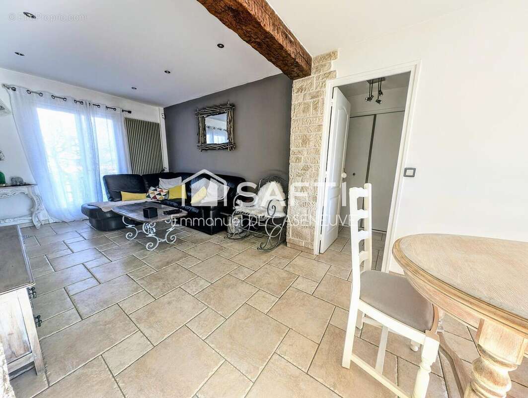 Photo 3 - Maison à LIVRY-GARGAN