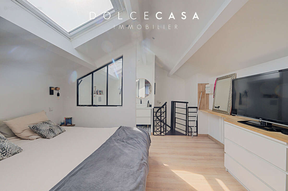 Maison à LE PERREUX-SUR-MARNE