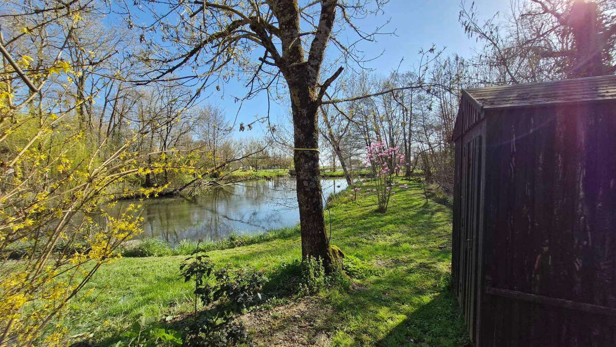 Maison à SAINT-FORT-SUR-GIRONDE