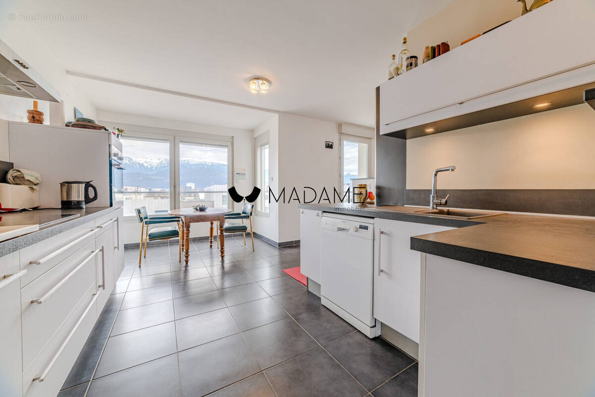 Appartement à GRENOBLE