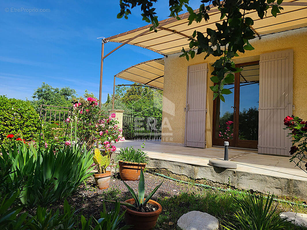 Maison à MAZAN
