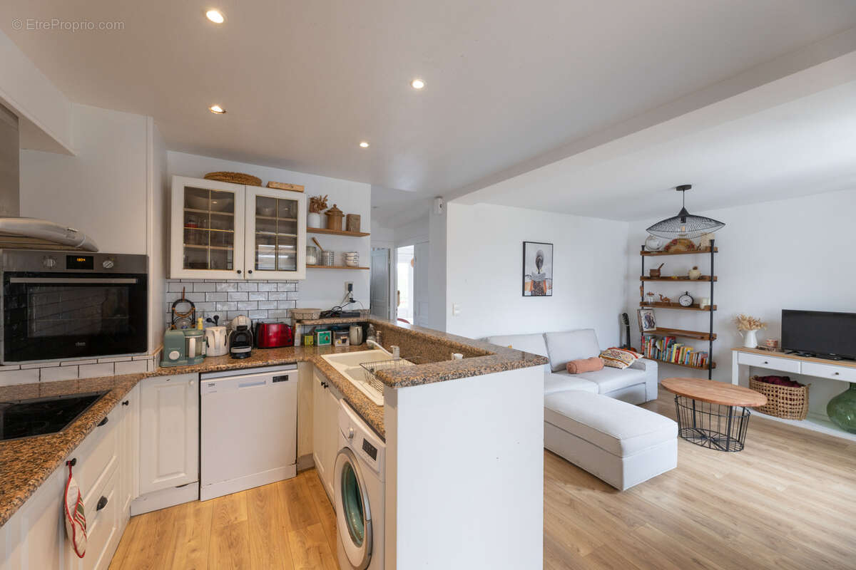 Appartement à CIBOURE