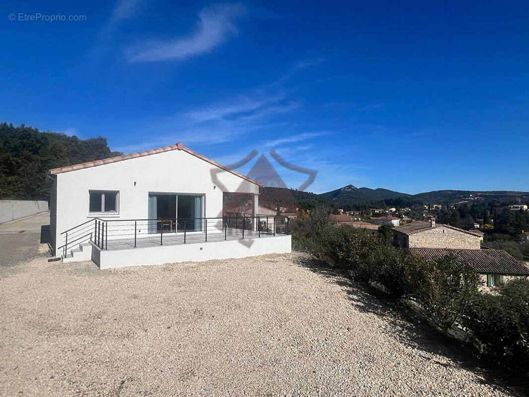 Maison à SAINT-AMBROIX