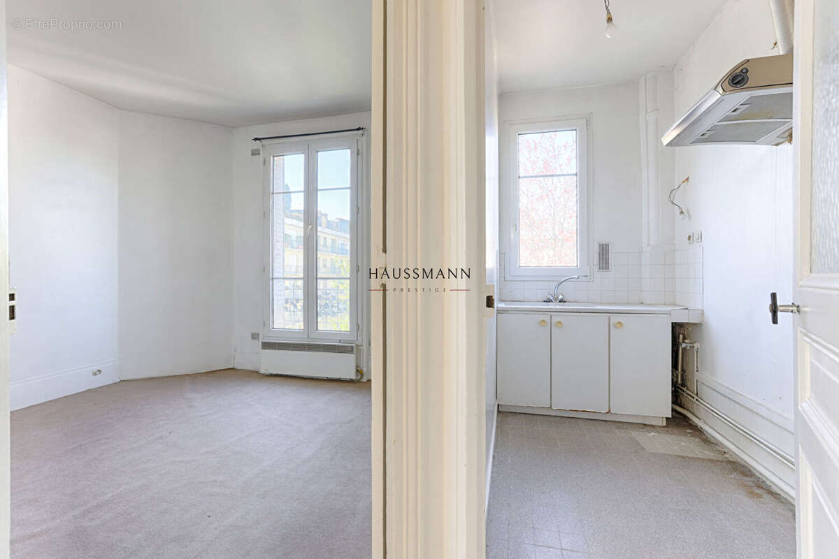 Appartement à NEUILLY-SUR-SEINE