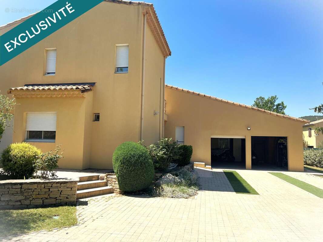 Photo 3 - Maison à CADENET
