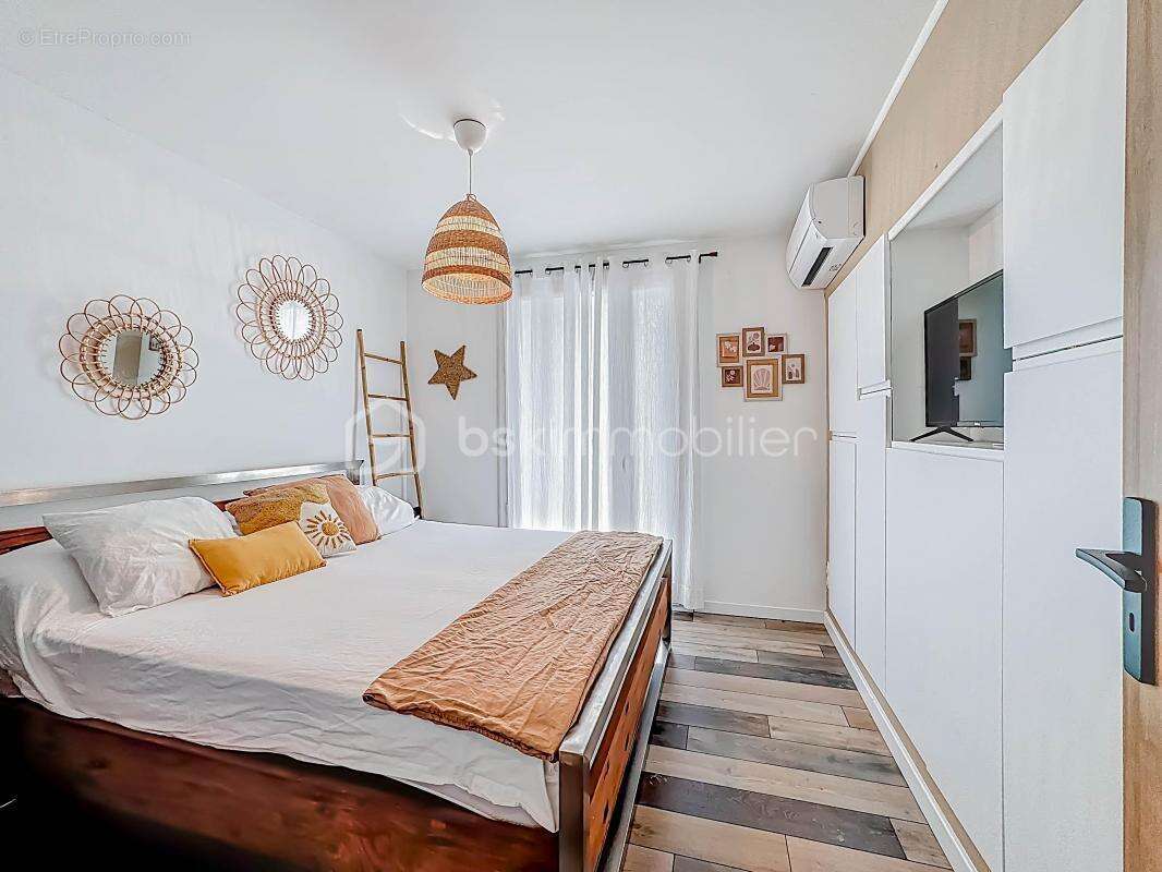 *** Magnifique Appartement T4 de 82m2 avec 3 terrasses et parking à PALAVAS *** - photo 7