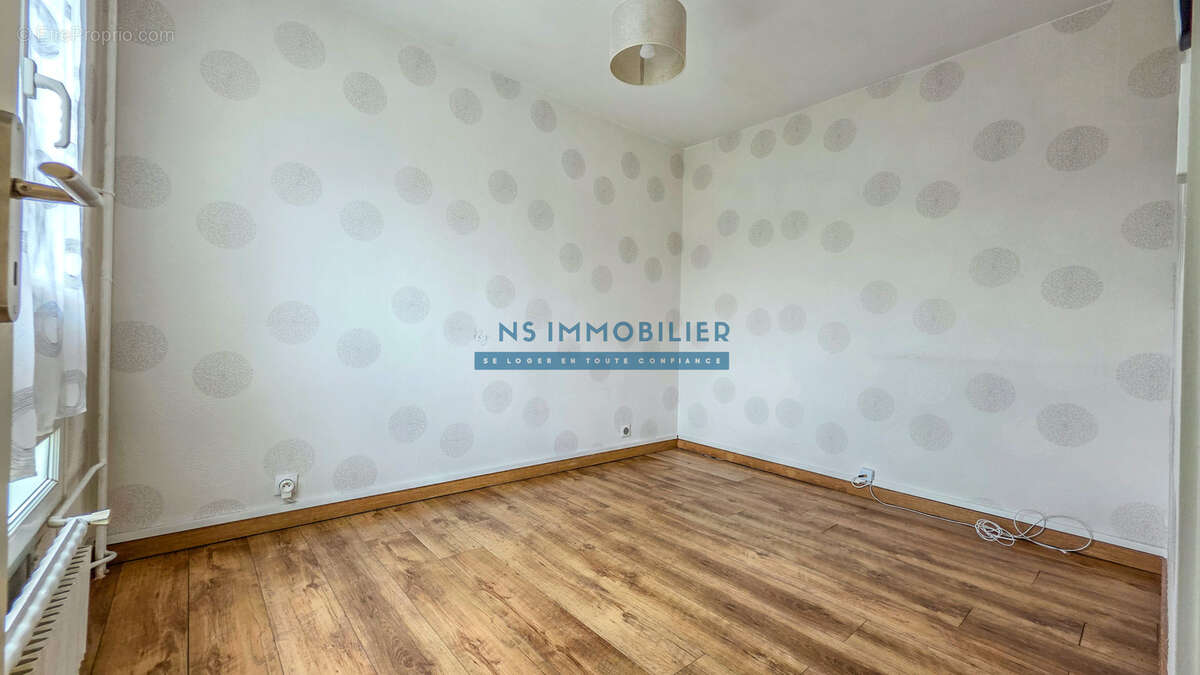 Appartement à HOUILLES