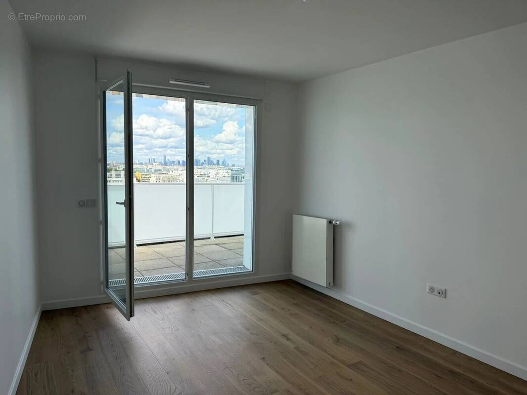 Appartement à ISSY-LES-MOULINEAUX