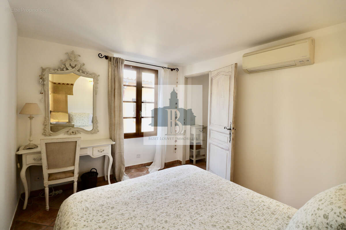 Exclusivité, Saint-Tropez, appartement au coeur du village - photo 6
