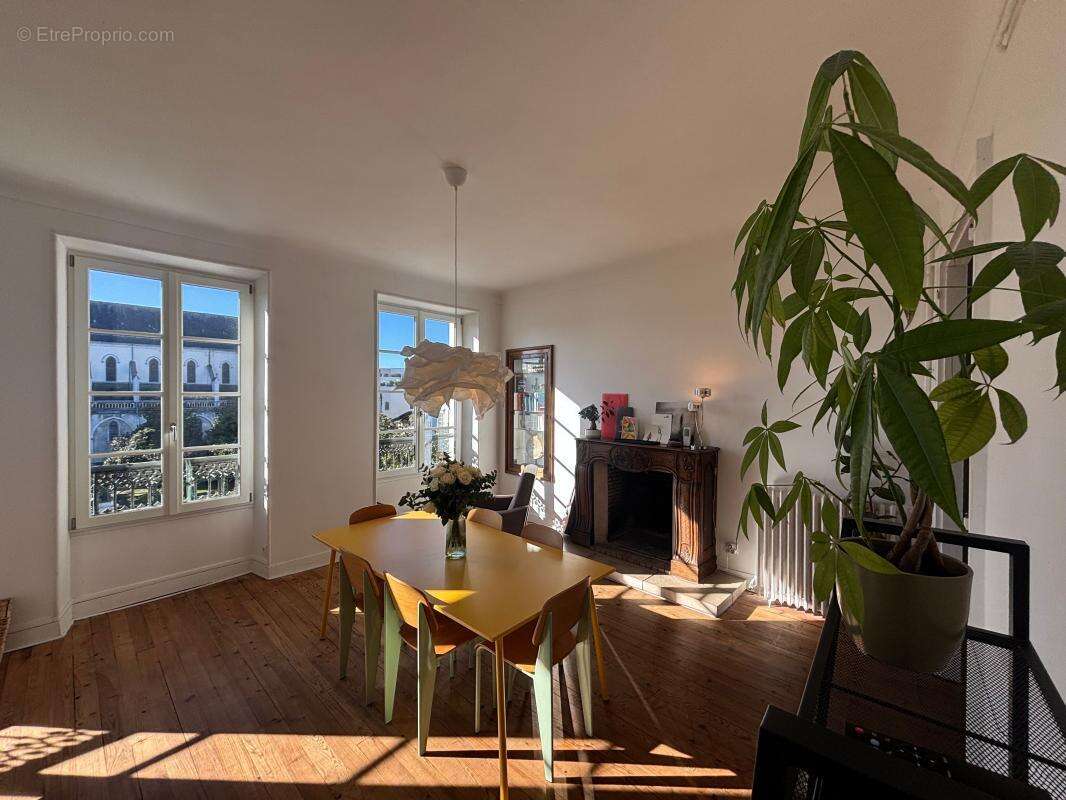 Appartement à PAU