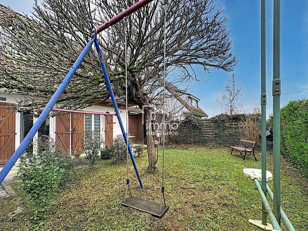 Maison à BOURG-EN-BRESSE