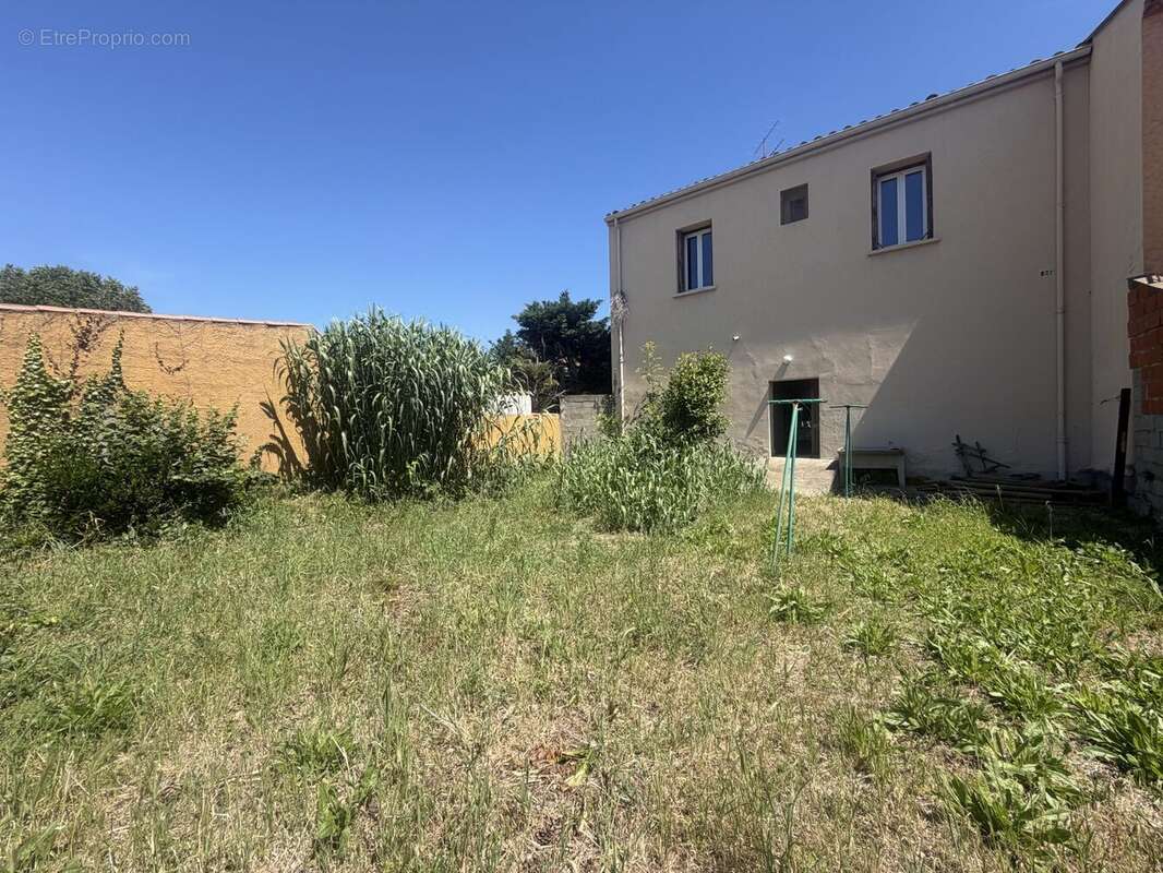 Maison à CABESTANY