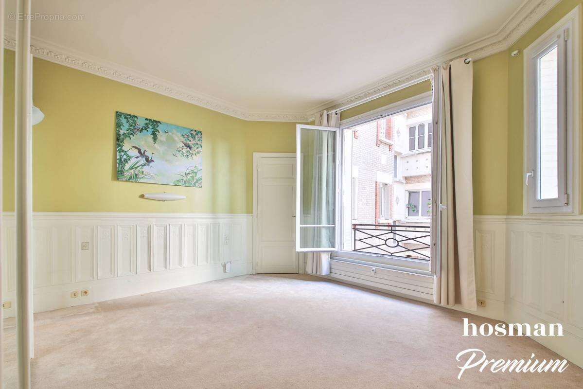 Appartement à PARIS-6E