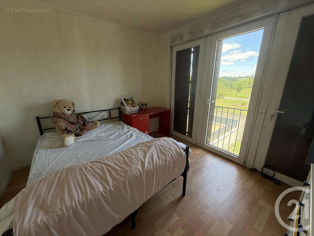 Maison 84 m² à Castel-Sarrazin  - photo 6