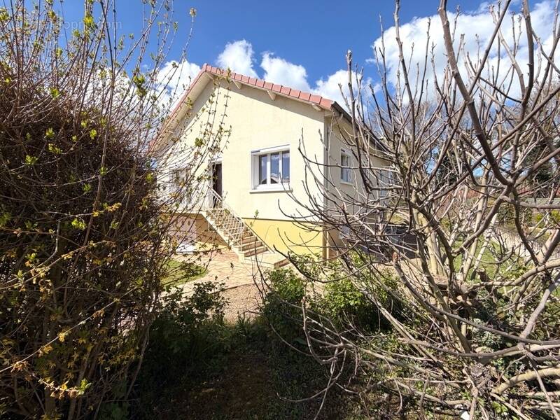 Maison à PARAY-LE-MONIAL