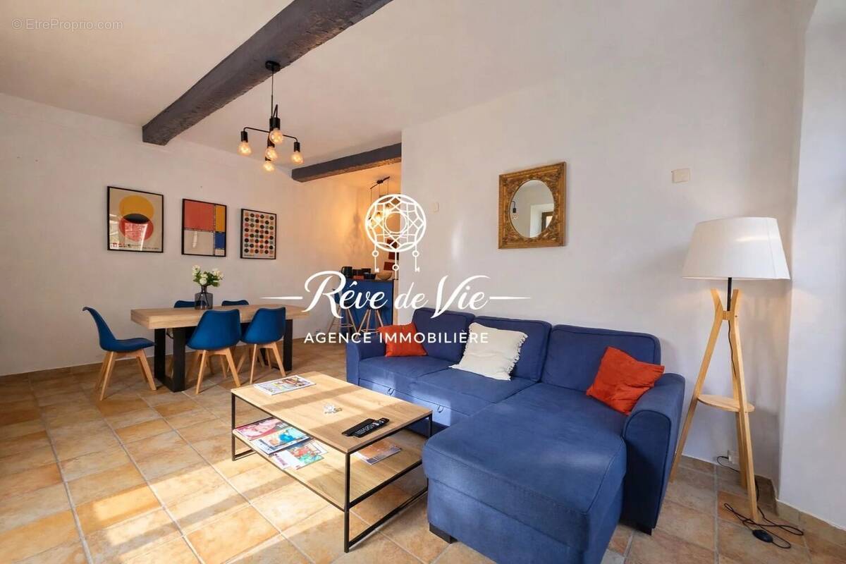 Appartement à BORMES-LES-MIMOSAS