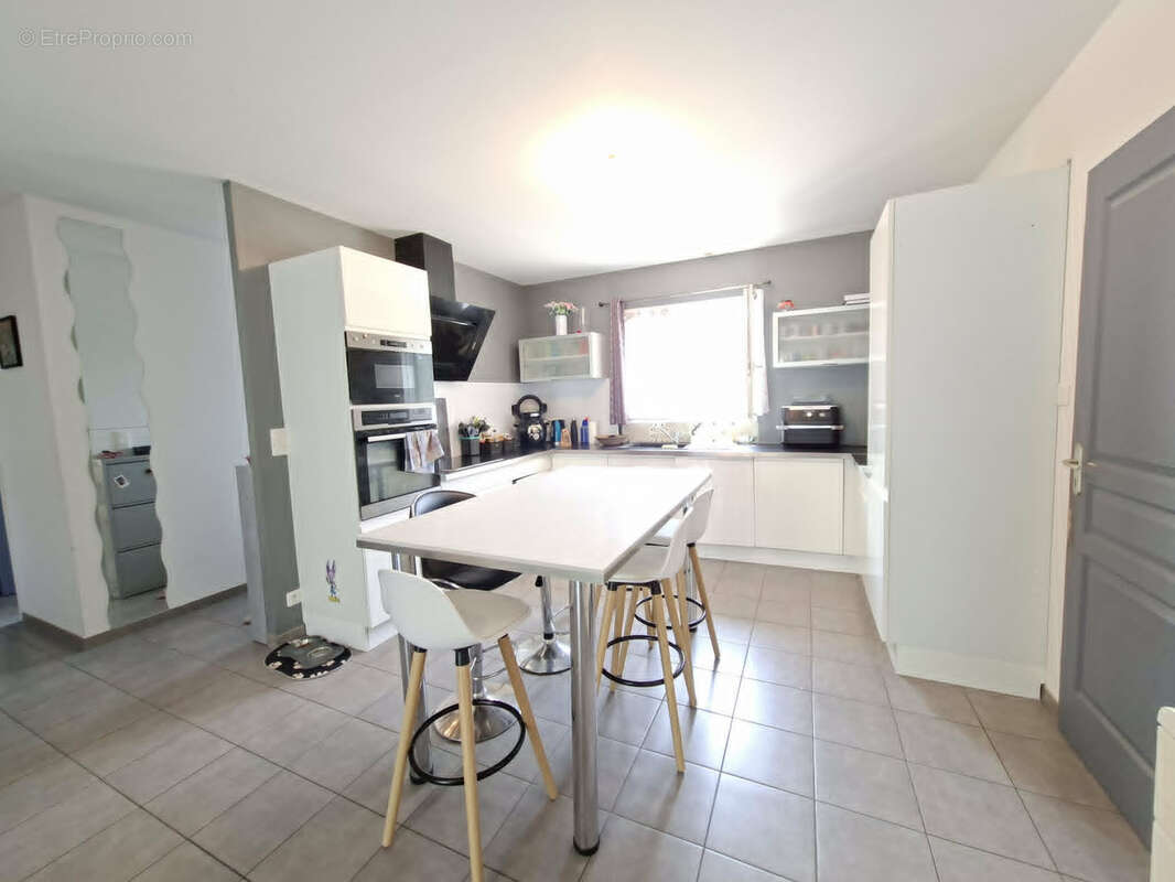Maison recente - photo 5