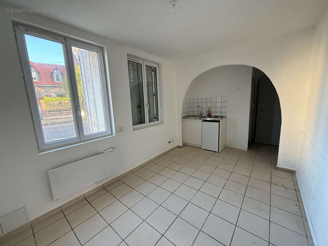 Appartement à LA FERE