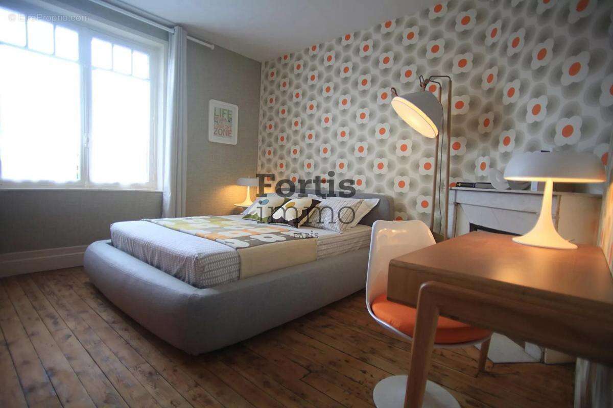 Maison à COUCY-LE-CHATEAU-AUFFRIQUE