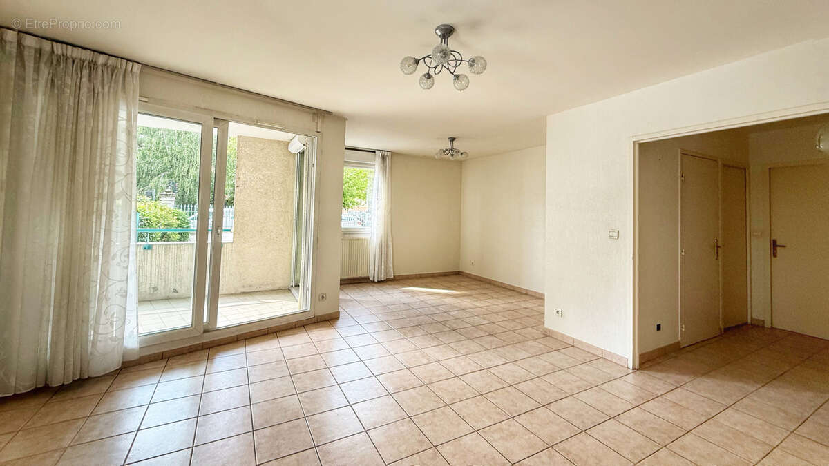 Appartement à VOIRON