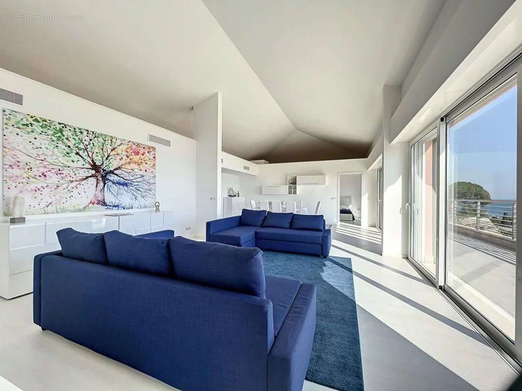 Appartement à MENTON
