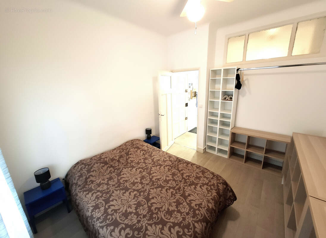Appartement à MARSEILLE-5E