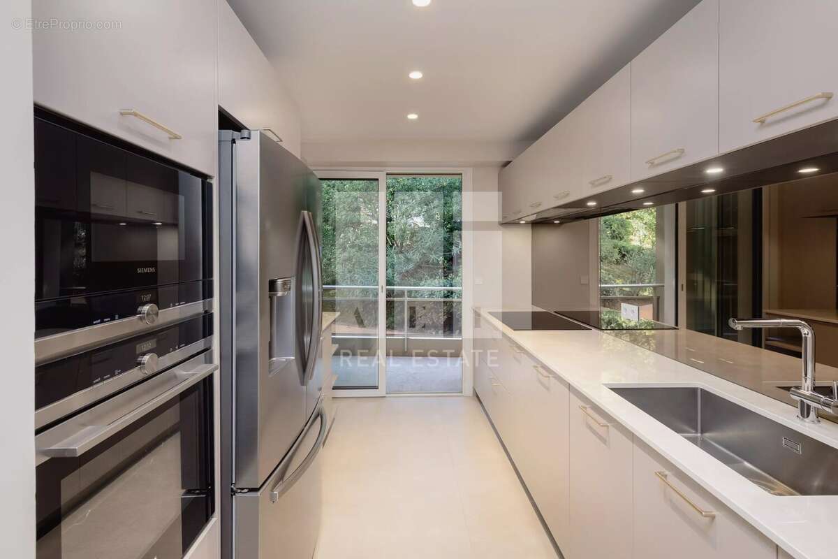 Appartement à LE CANNET