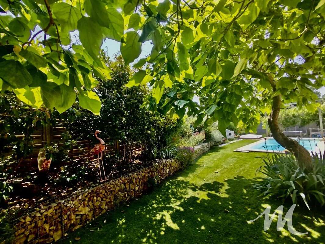 Maison à SAINT-MAXIMIN-LA-SAINTE-BAUME