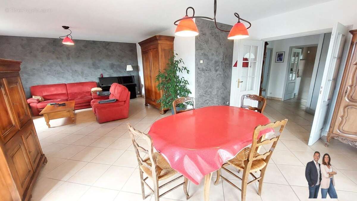 Maison à VILLETELLE