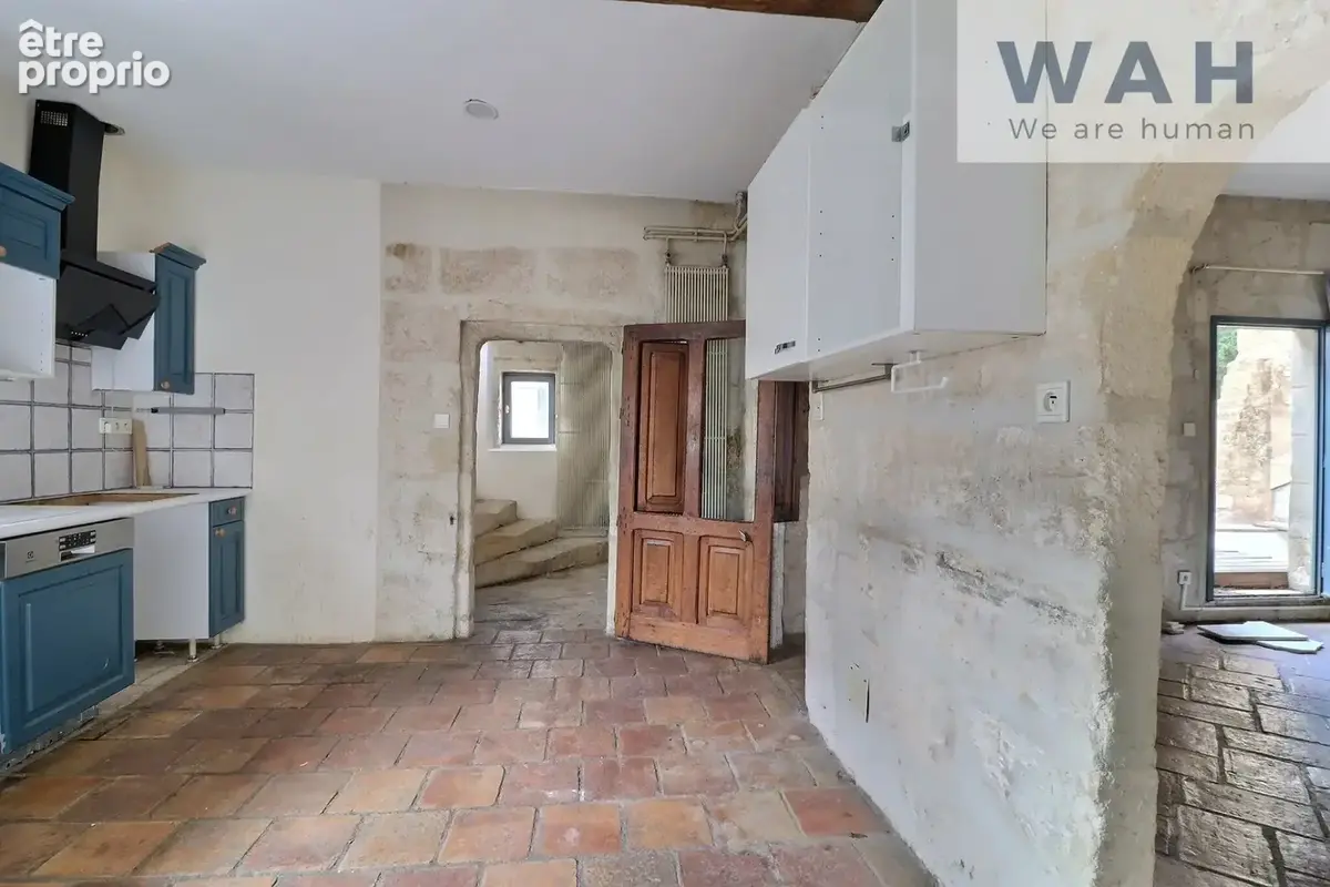 Maison de village avec piscine et 3 extérieurs au coeur de Sa - photo 4
