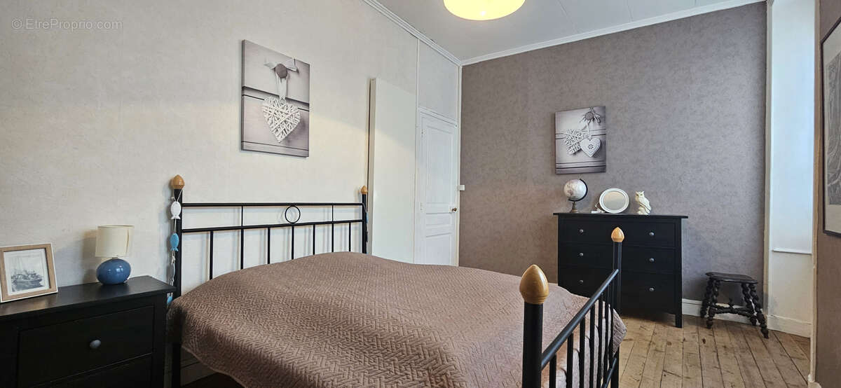 Maison à GRANDCAMP-MAISY