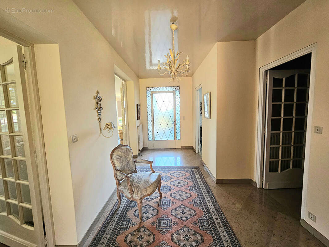Maison à VILLEMOUSTAUSSOU